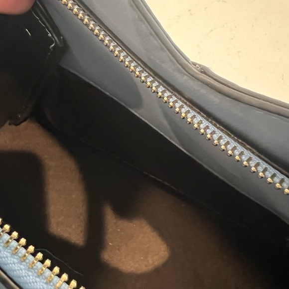 Elegant Blue Handbag with Cherry Charm - Picture 5 of 6